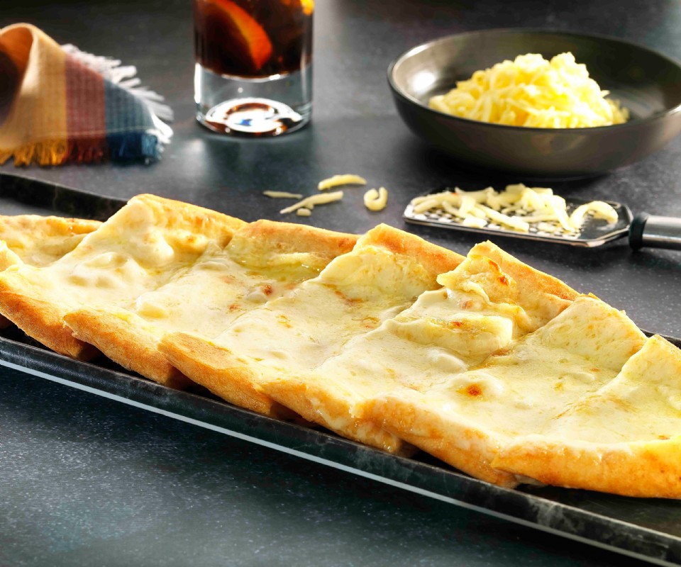 Kaşarlı Pide