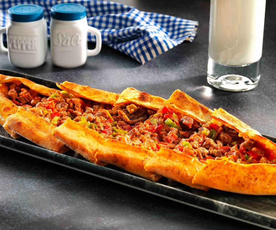Kuşbaşılı Pide